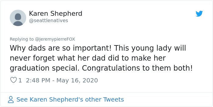 Dad Builds A Stage Right On His Driveway To Host College Graduation For His Daughter Dad Builds A Stage Right On His Driveway To Host College Graduation For His Daughter