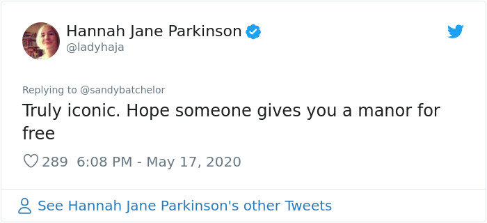 Guy Films A Hilarious Apartment Tour For His Letting Agent After Being Forced Out Of It By The Landlord, Doesn't Let Any Problem Go Unnoticed Guy Films A Hilarious Apartment Tour For His Letting Agent After Being Forced Out Of It By The Landlord, Doesn't Let Any Problem Go Unnoticed