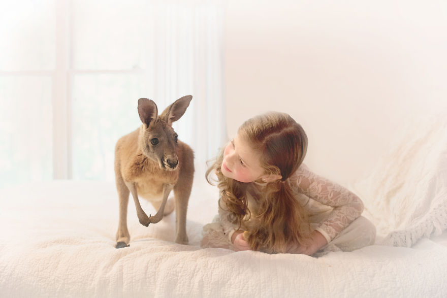 I Capture Children With Animals And Create Magical Moments.