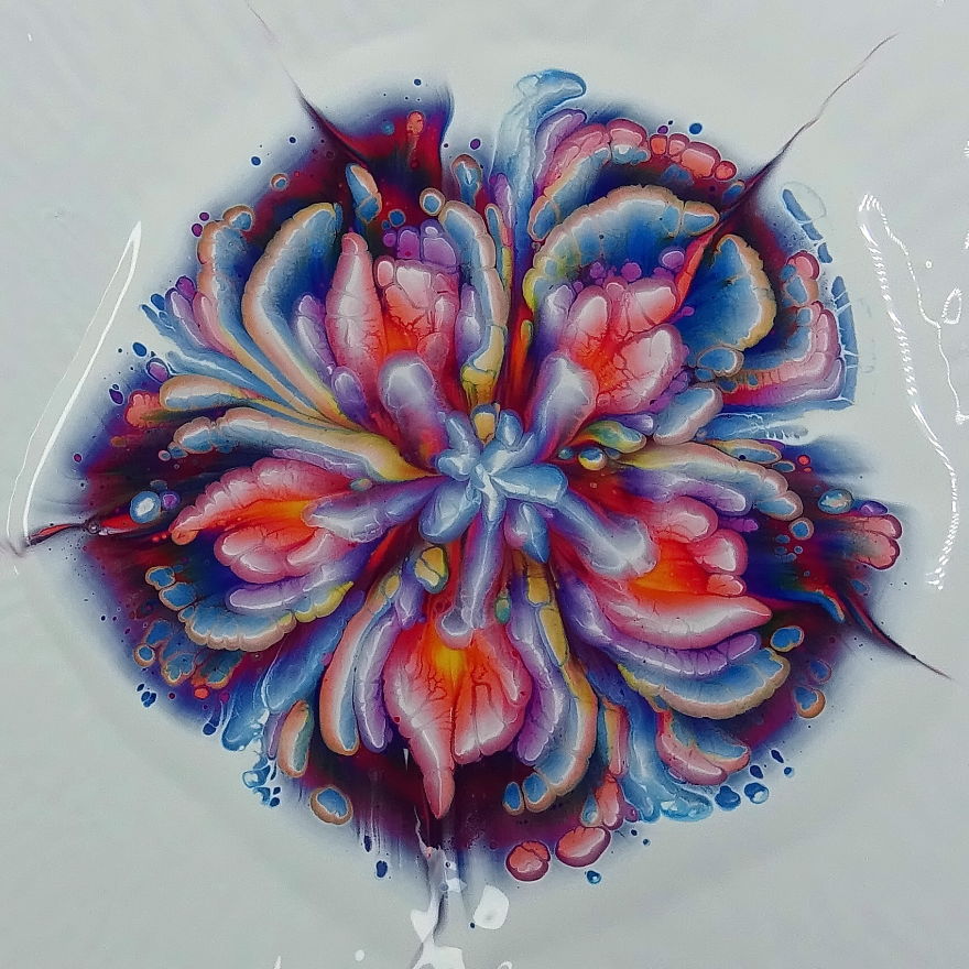 Gorgeous Rainbow Flower ~ Must See ~ Acrylic Pour Painting ~ Step By Step ~ Paint #withme Gorgeous Rainbow Flower ~ Must See ~ Acrylic Pour Painting ~ Step By Step ~ Paint #withme