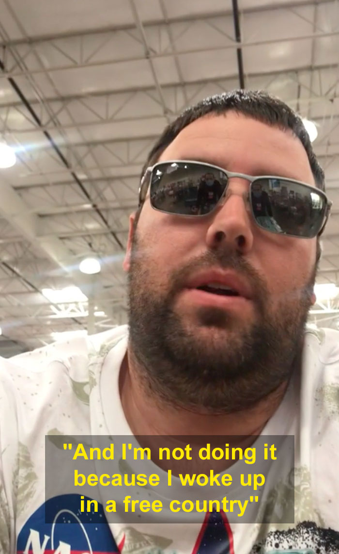 Idiot Films Costco Employee Kicking Him Out For Not Wearing A Mask, People Are On The Employee's Side