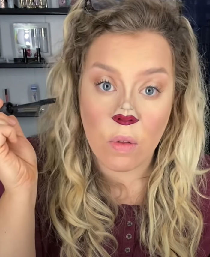 This Tiny Face Challenge Is The Perfect Quarantine Makeup This Tiny Face Challenge Is The Perfect Quarantine Makeup
