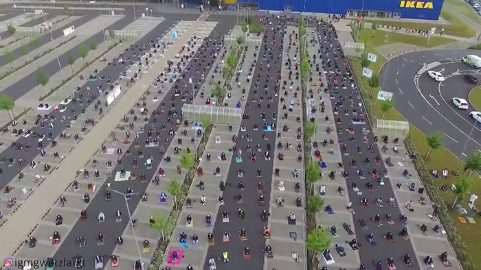 Muslims In Germany Ask If 700 Of Them Can Use The Parking Lot For Socially Distanced Prayers And Ikea Says Yes