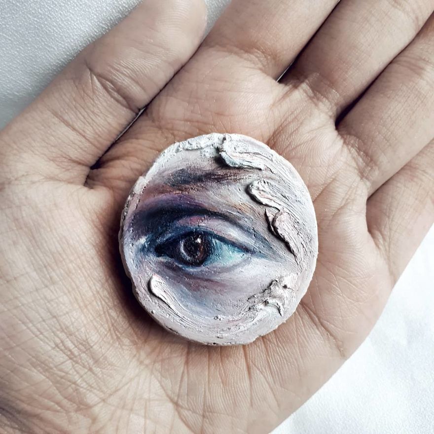This Artist Can Transmit Feelings Through The Eyes She Paints