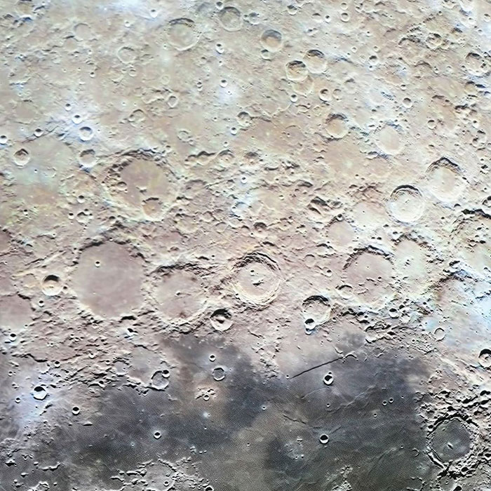 Photographer Captures And Mashes Up Different Moon Phase Photos To Make One Clear Picture Photographer Captures And Mashes Up Different Moon Phase Photos To Make One Clear Picture