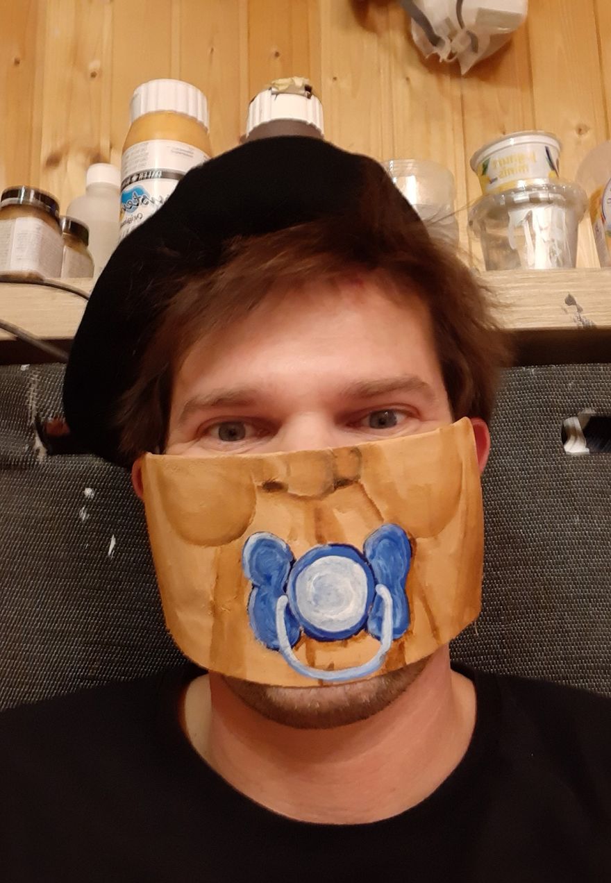 In Order Not To Let Creativity Die, The Artist Makes Fun Masks During Quarantine