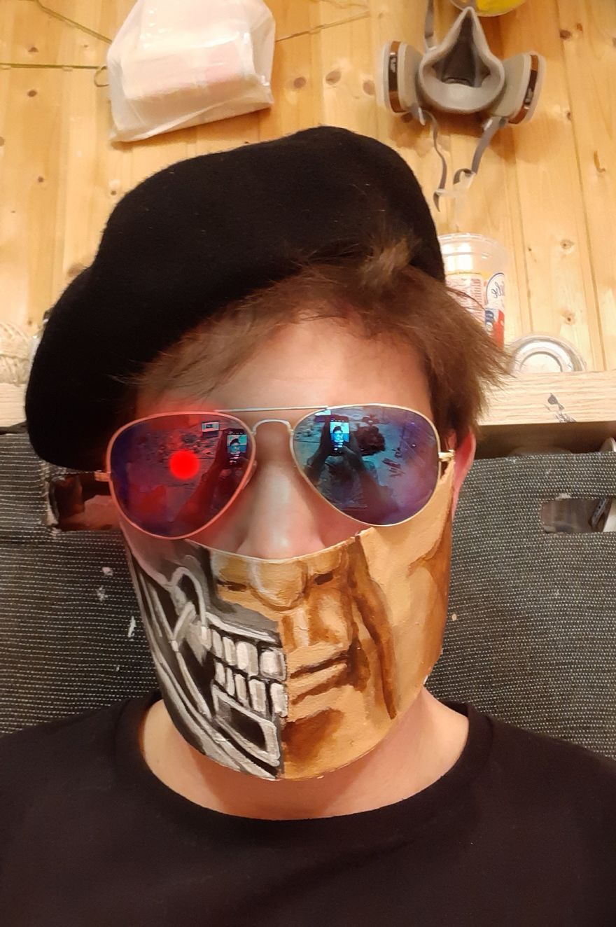 In Order Not To Let Creativity Die, The Artist Makes Fun Masks During Quarantine