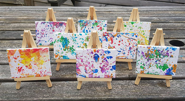 These Adorable Rats Create Miniature Paintings And Their Work Is Sold Out These Adorable Rats Create Miniature Paintings And Their Work Is Sold Out