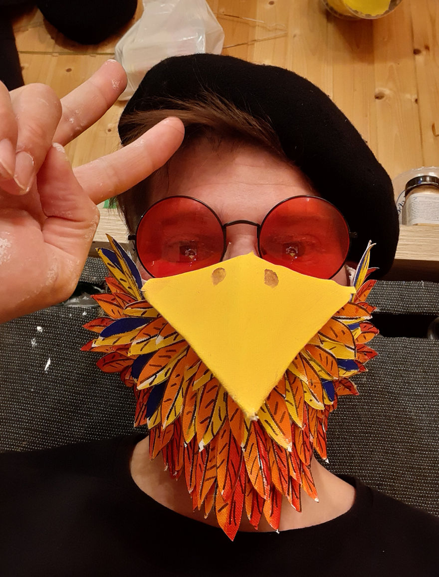 In Order Not To Let Creativity Die, The Artist Makes Fun Masks During Quarantine