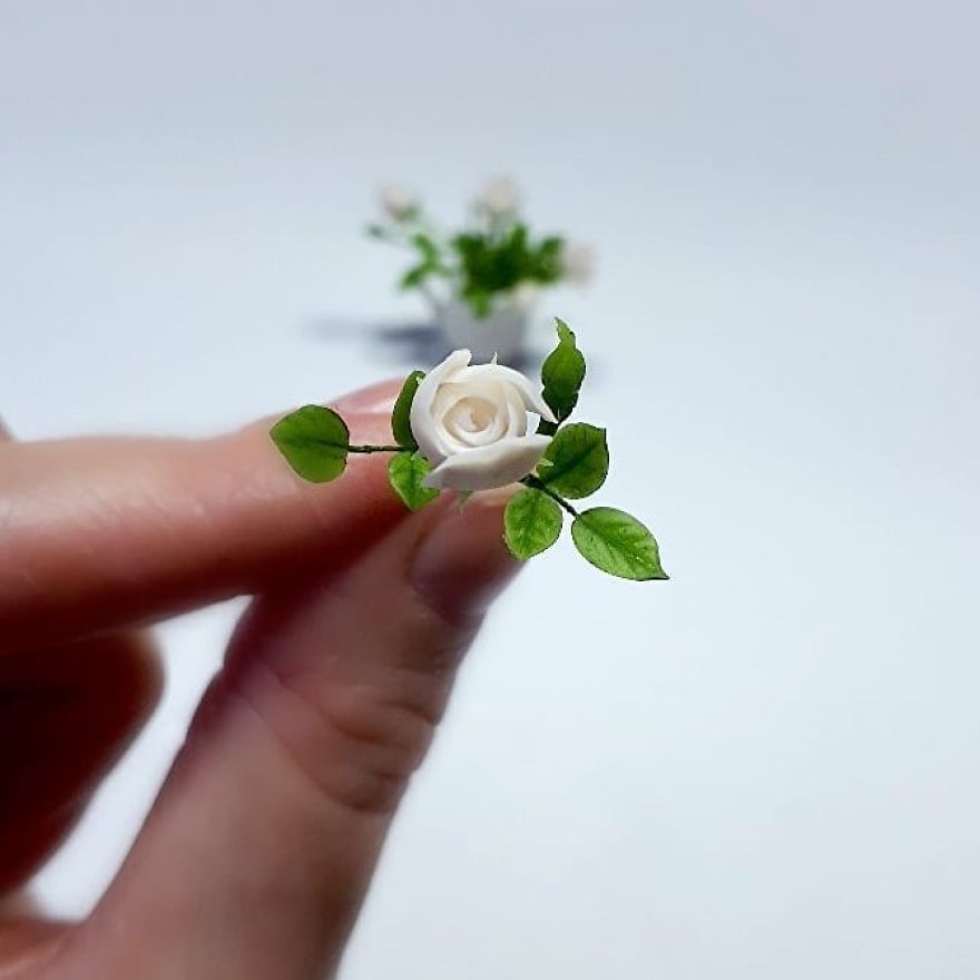 A Russian Mother Of Three Has Become A Master Of Miniatures From Cold Porcelain