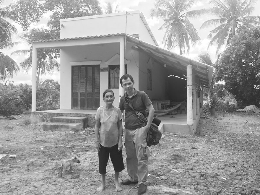 Abandoned Child Faces Gloomy Future Because Of Acid Attack