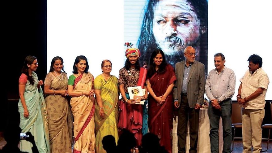 Amazing Hyper-Realistic Photo-Realism And 3D Paintings By Pramod Sahu