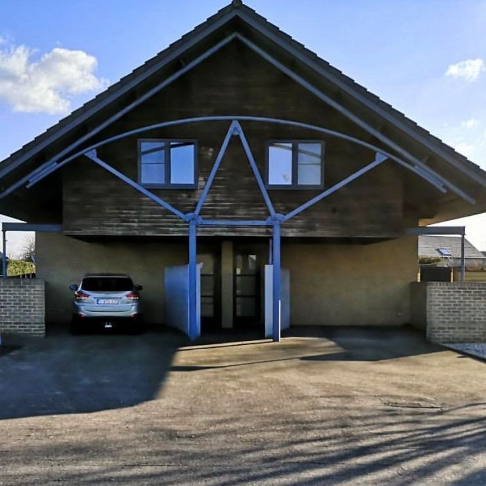 The Architect Had A Vision (Problem)