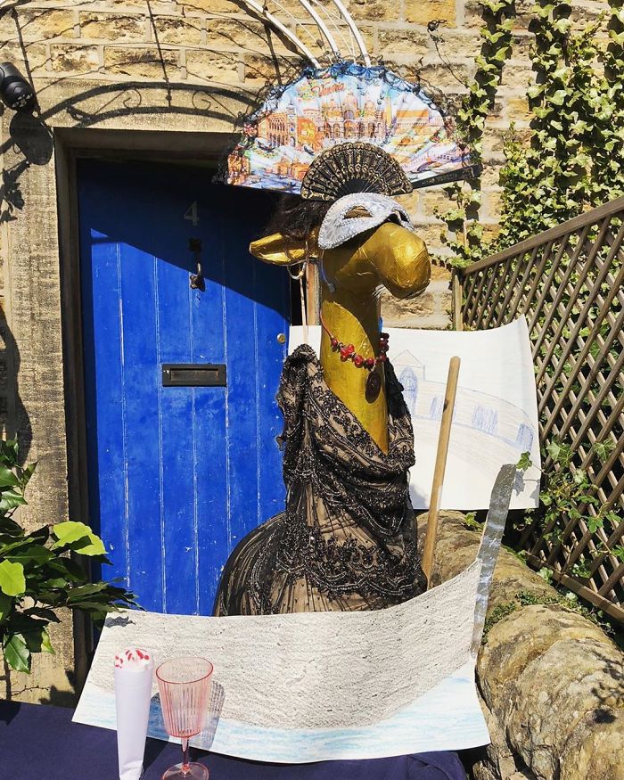 Gloria Has Transported To A Masquerade Ball In Venice