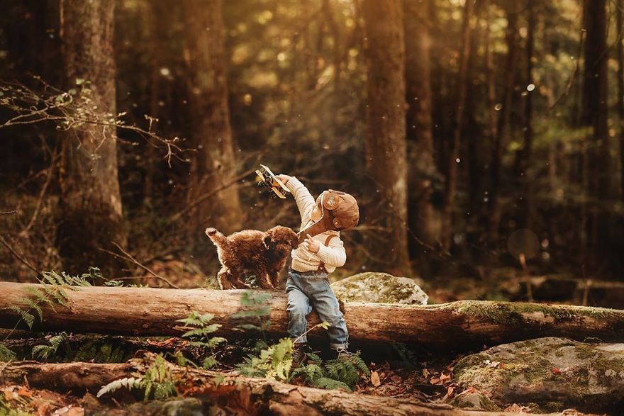 I Capture Children With Animals And Create Magical Moments.
