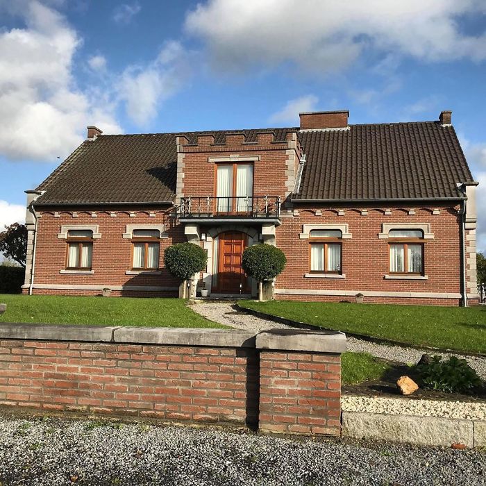 Welcome To My Shiteau