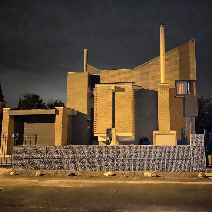 We All Live In A Yellow Submarine