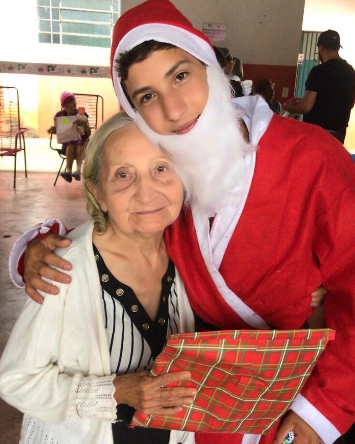 17-Year-Old Opens A Unique Animal Shelter And He Has Already Rescued 22 Dogs And 4 Cats 17-Year-Old Opens A Unique Animal Shelter And He Has Already Rescued 22 Dogs And 4 Cats