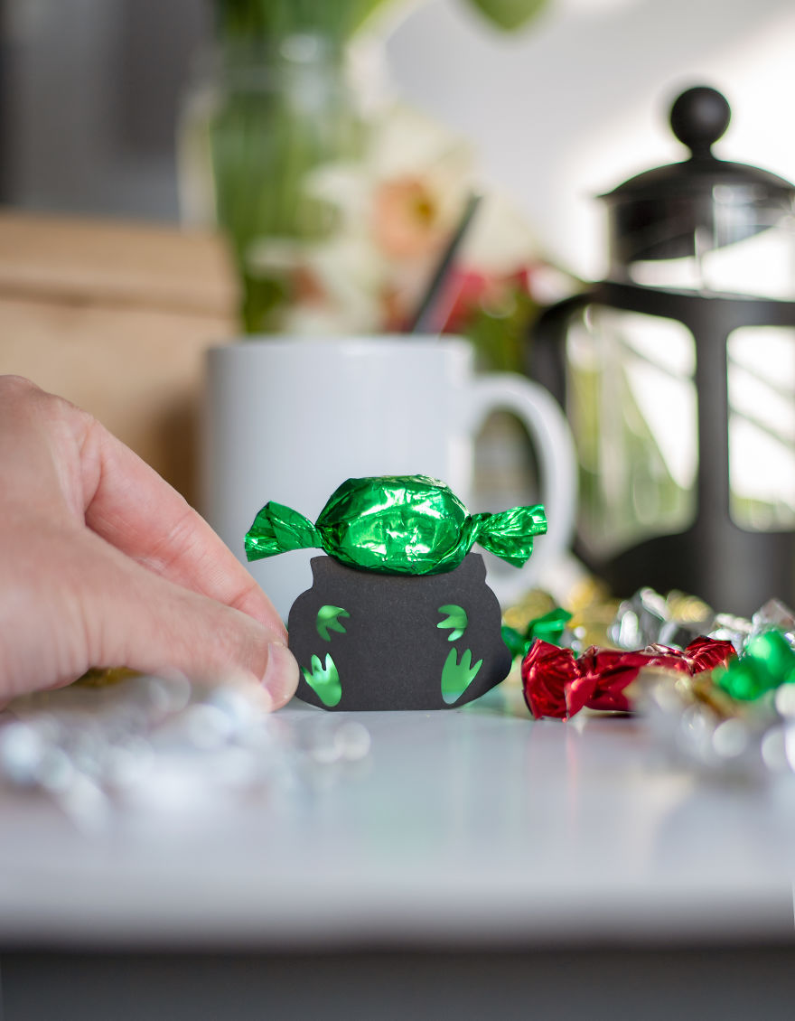 Sweet Tooth Does Baby Yoda Have