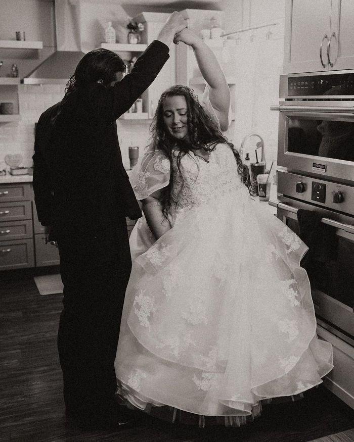 Alicia And Christian Were Already Planning On Small Ceremony With Only Family And A Few Friends, But Their Woodsy Location Of Choice Was Closed And Out Of The Question