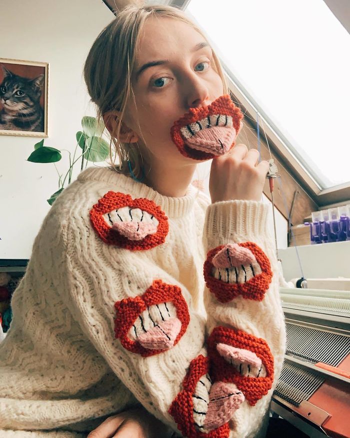 Ýrúrarí's Uconventional Take On Face Masks Is Going Viral (12 Pics) Ýrúrarí's Uconventional Take On Face Masks Is Going Viral (12 Pics)