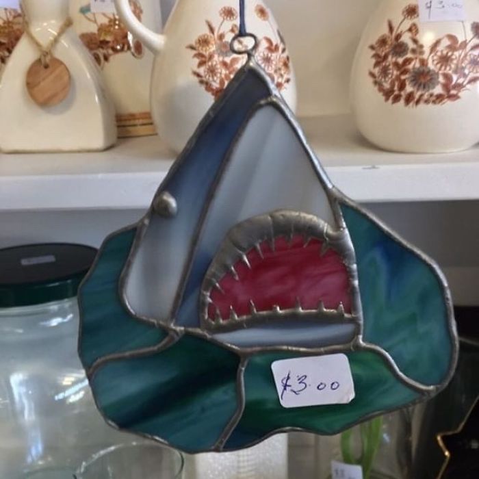 Funny-Thrift-Store-Art