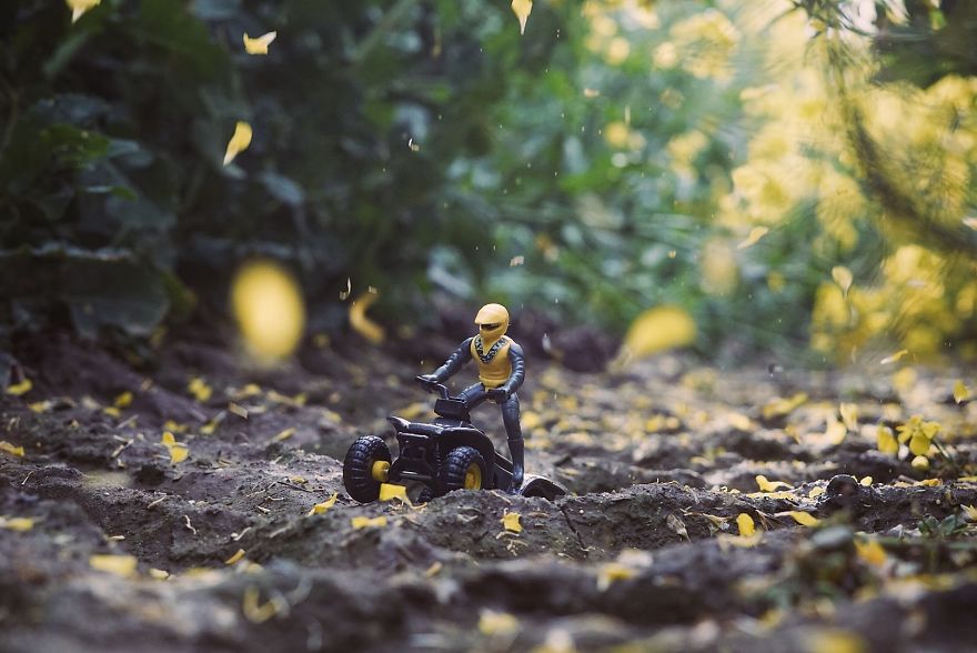 Mother Of 2 Captures The Magic World Of Toys During Quarantine