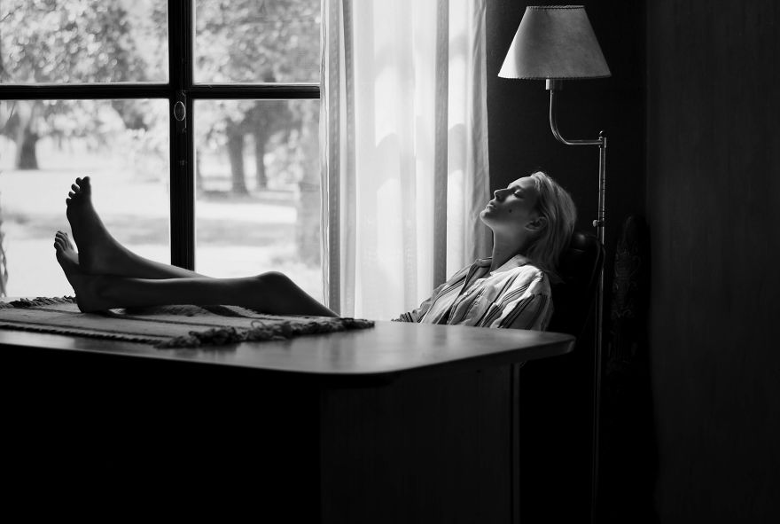 Descanso Frente A La Ventana