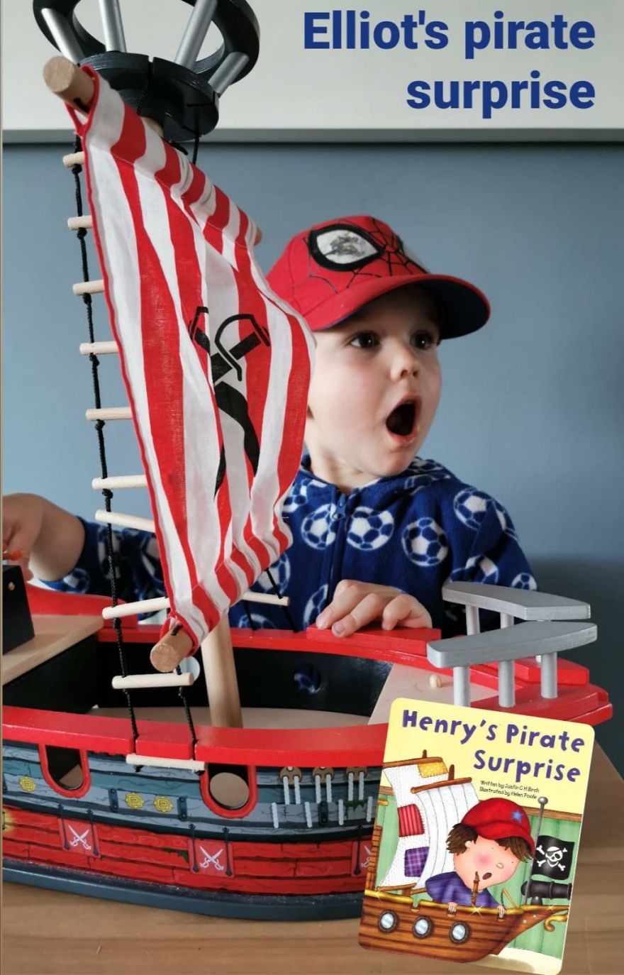 People Are Spending Their Quarantine Time Doing Fun Book Cover Cosplayers