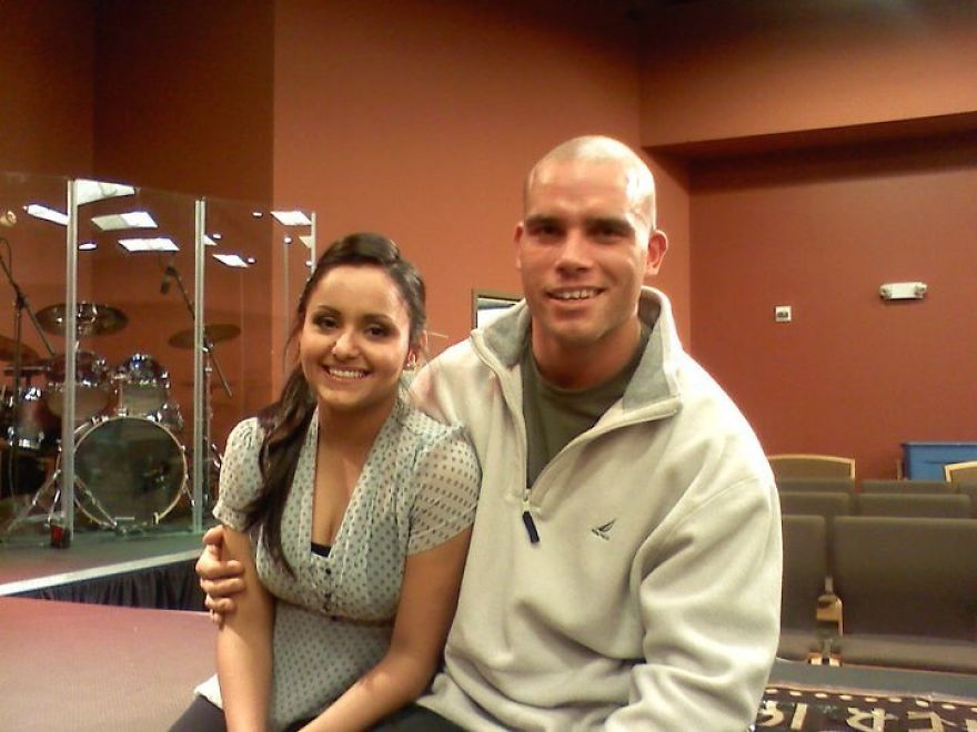 Ten Years Ago I Sent A Text To The Wrong Number And The Guy Who Replied Is Now My Husband!!