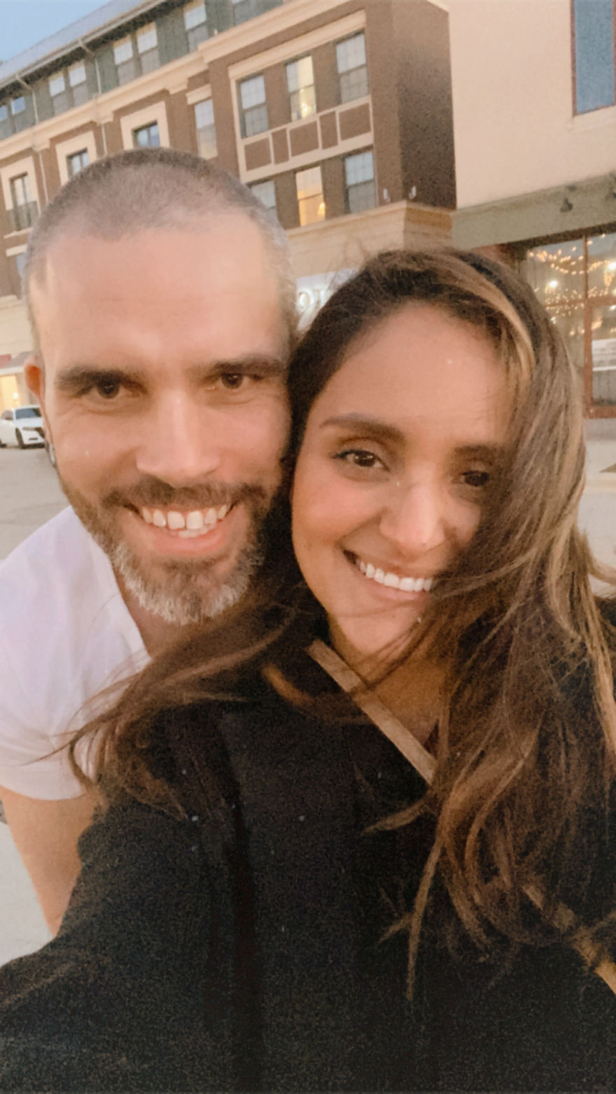 Ten Years Ago I Sent A Text To The Wrong Number And The Guy Who Replied Is Now My Husband!!