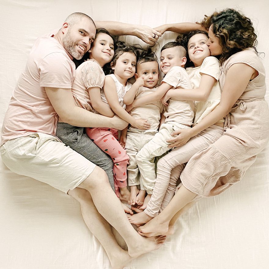 Ten Years Ago I Sent A Text To The Wrong Number And The Guy Who Replied Is Now My Husband!!