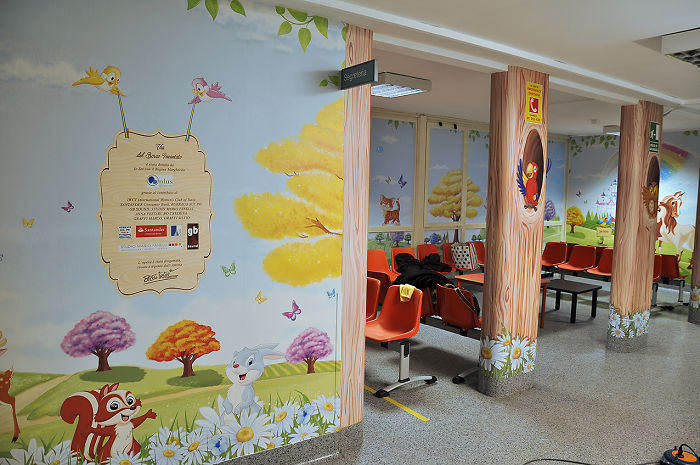 This Italian Painter Turns The Hospital's Walls Into An Enchanted Kingdom To Help Children Deal With Their Fears