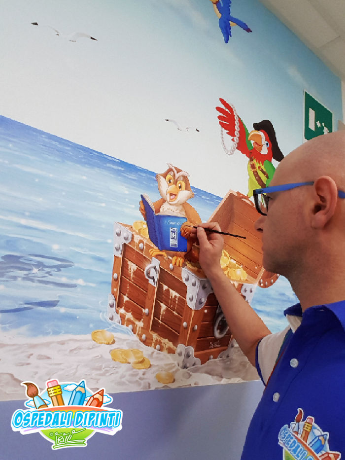 This Italian Painter Turns The Hospital's Walls Into An Enchanted Kingdom To Help Children Deal With Their Fears