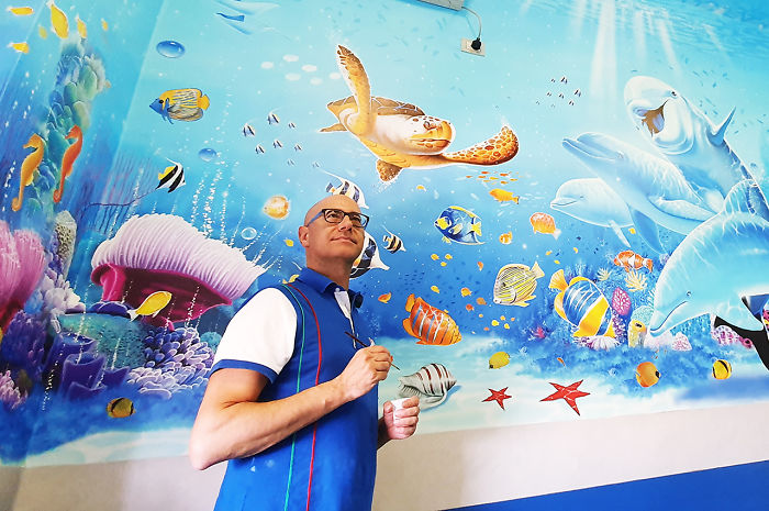This Italian Painter Turns The Hospital's Walls Into An Enchanted Kingdom To Help Children Deal With Their Fears