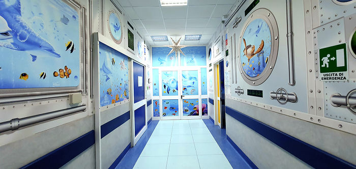 This Italian Painter Turns The Hospital's Walls Into An Enchanted Kingdom To Help Children Deal With Their Fears