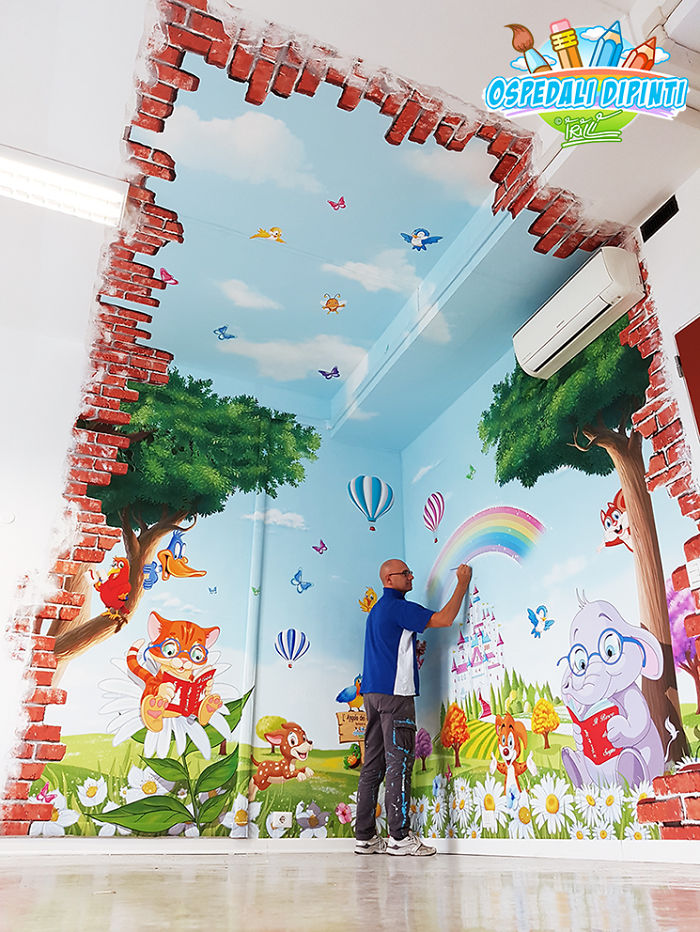 This Italian Painter Turns The Hospital's Walls Into An Enchanted Kingdom To Help Children Deal With Their Fears