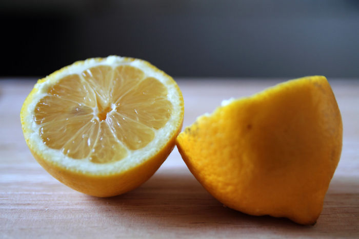Guy Finds A Brilliant Yet Simple Way To Prevent His GF's Panic Attacks - By Putting An Ice Cube Into Her Mouth Guy Finds A Brilliant Yet Simple Way To Prevent His GF's Panic Attacks - By Putting An Ice Cube Into Her Mouth