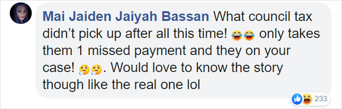 Owners Of This Mansion Mysteriously Fled And Left A Lot Of Expensive, Luxurious, And Rare Items Behind (34 Pics)