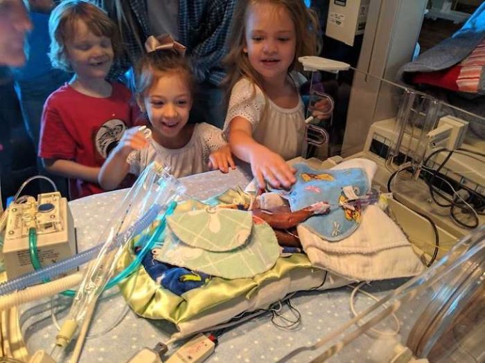 "I Adopted A 'Perfect' Micro-Preemie & Was By His Side As He Died 8 Days Later" "I Adopted A 'Perfect' Micro-Preemie & Was By His Side As He Died 8 Days Later"