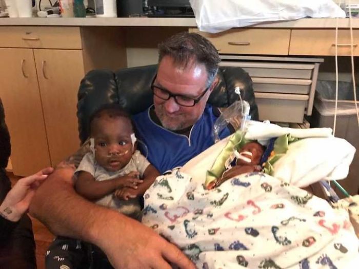 "I Adopted A 'Perfect' Micro-Preemie & Was By His Side As He Died 8 Days Later" "I Adopted A 'Perfect' Micro-Preemie & Was By His Side As He Died 8 Days Later"