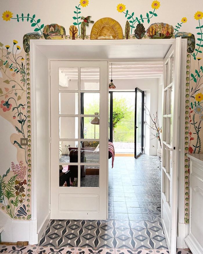 Artist Stuck In Quarantine Unleashes Her Creativity On Her House And Paints All Over The Walls