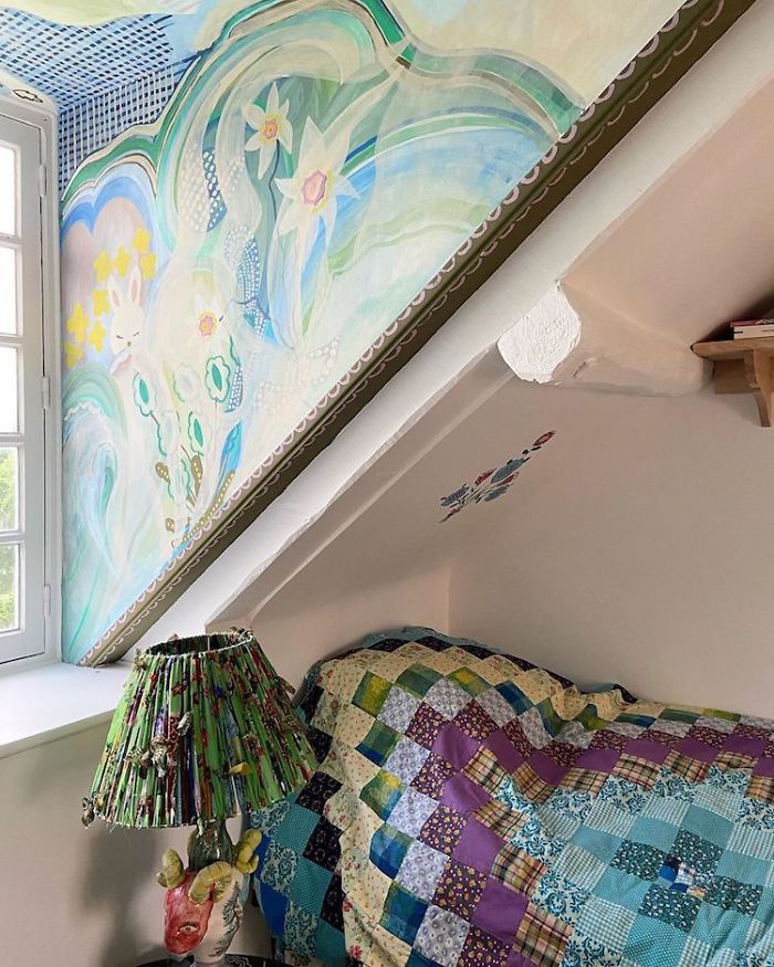 Artist Stuck In Quarantine Unleashes Her Creativity On Her House And Paints All Over The Walls