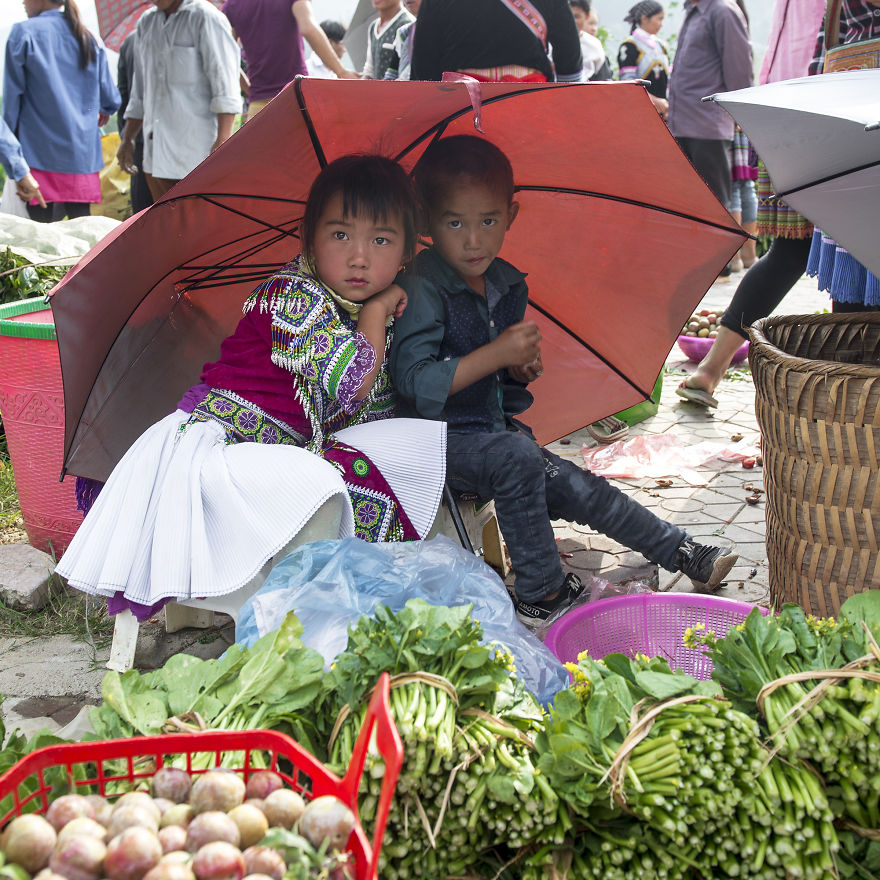 Can Cau Market - Amazing Market In Sapa