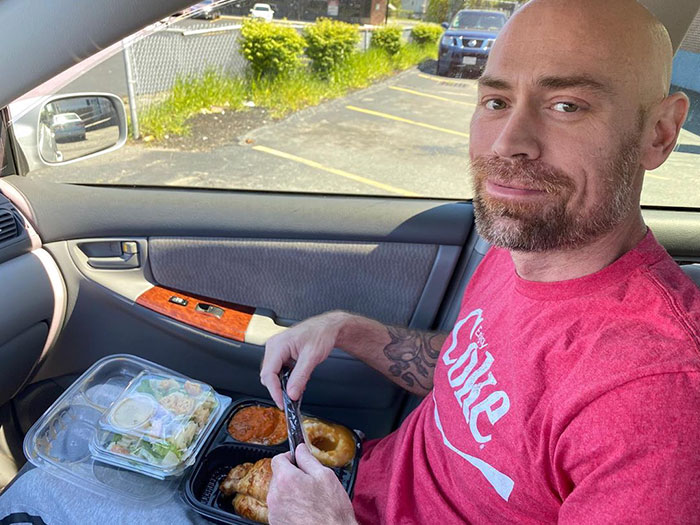 Man Shares An Eye-Opening Pic Showing What Covid-19 Did To Him After 6 Weeks In A Hospital