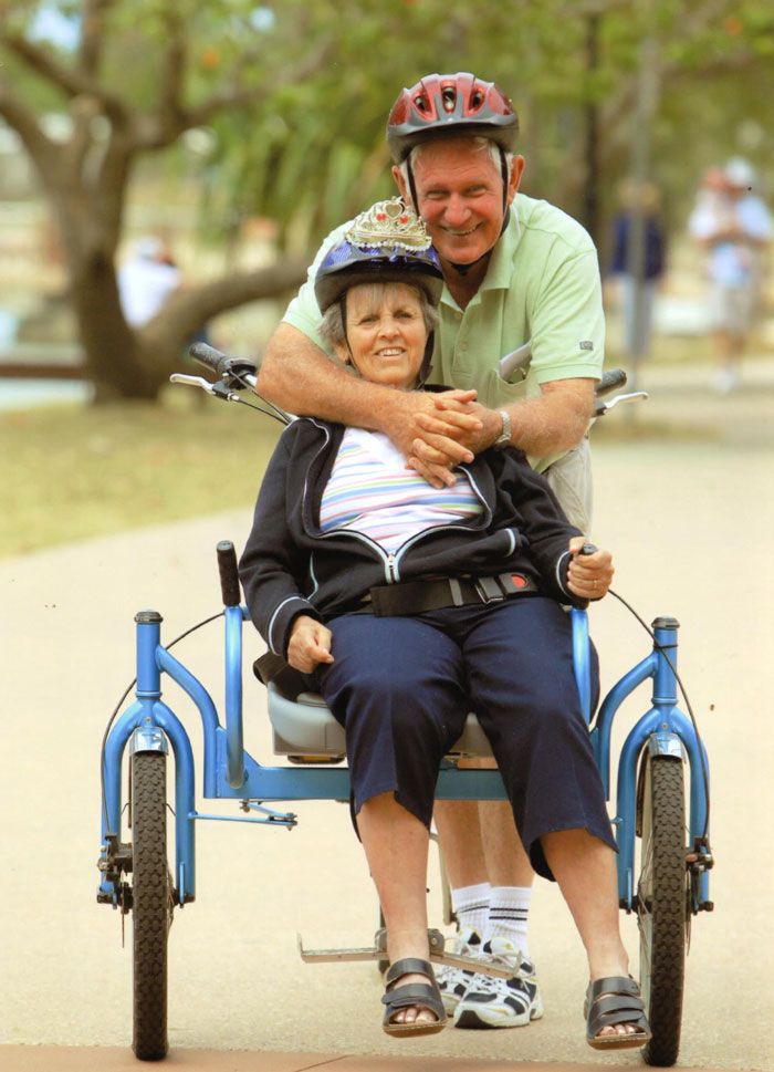 Husband Builds A Special Bike So He Can Continue Cycling With His Wife With Alzheimer’s And It’s Heartwarming Husband Builds A Special Bike So He Can Continue Cycling With His Wife With Alzheimer’s And It’s Heartwarming