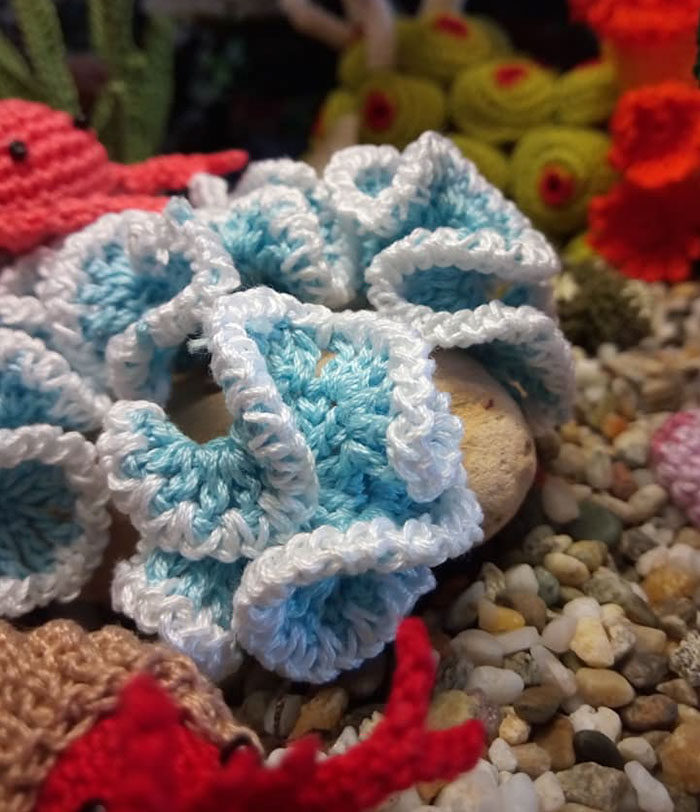 Italian Yarn Artist Created A Stunning Crocheted Aquarium Italian Yarn Artist Created A Stunning Crocheted Aquarium