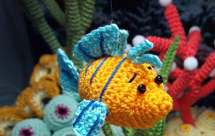 Italian Yarn Artist Created A Stunning Crocheted Aquarium Italian Yarn Artist Created A Stunning Crocheted Aquarium