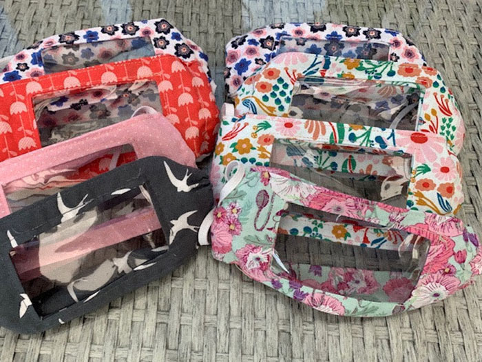 Deaf Mom Creates Clear Masks For Lip Reading, Quickly Learns It's Useful For People From Various Backgrounds Deaf Mom Creates Clear Masks For Lip Reading, Quickly Learns It's Useful For People From Various Backgrounds