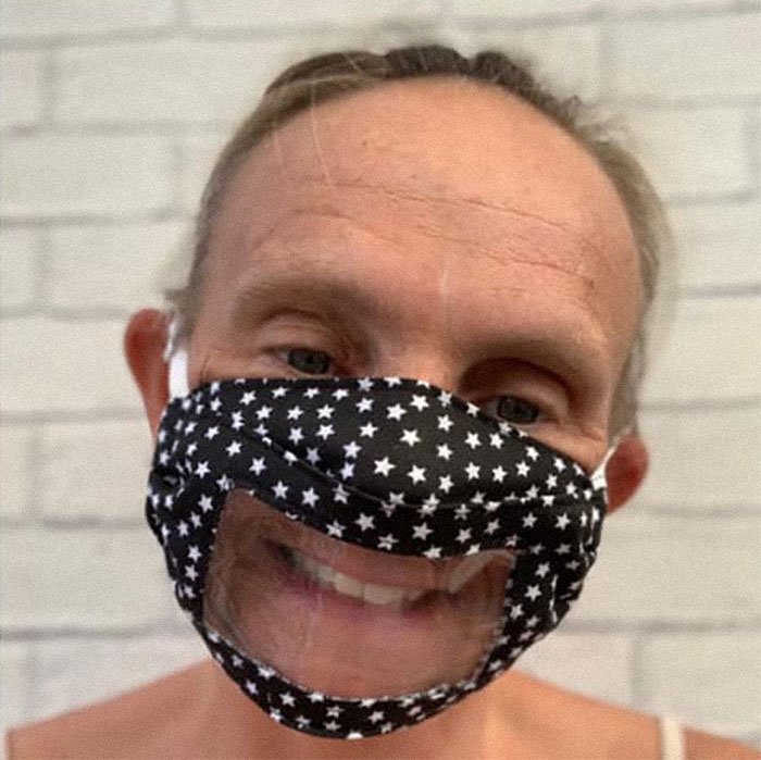 Deaf Mom Creates Clear Masks For Lip Reading, Quickly Learns It's Useful For People From Various Backgrounds